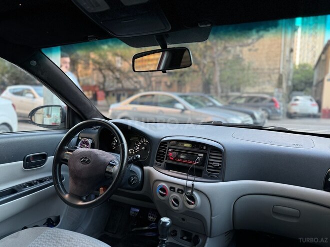 Hyundai Accent 2006, 215,000 km - 1.4 l - Bakı