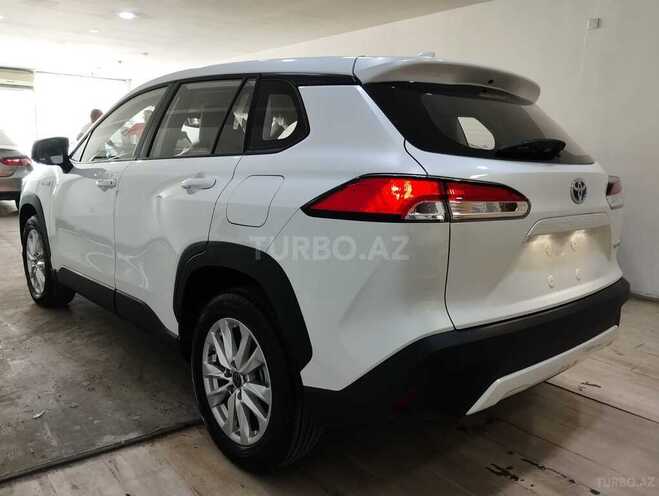 Toyota Corolla Cross-3