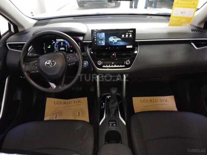 Toyota Corolla Cross-10