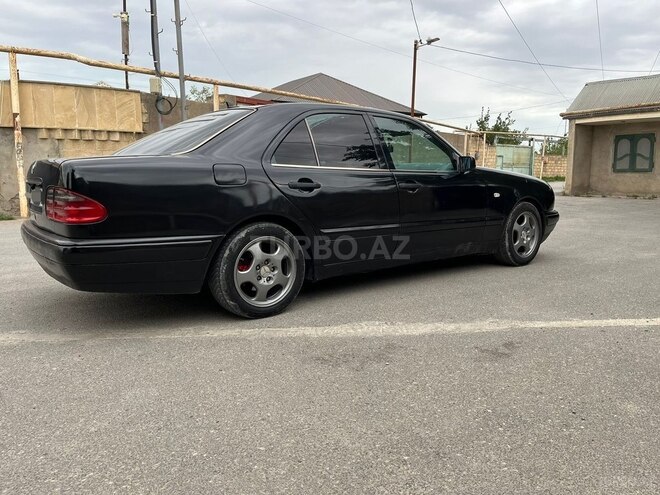 Mercedes E 200 1999, 294,575 km - 2.0 l - Bakı