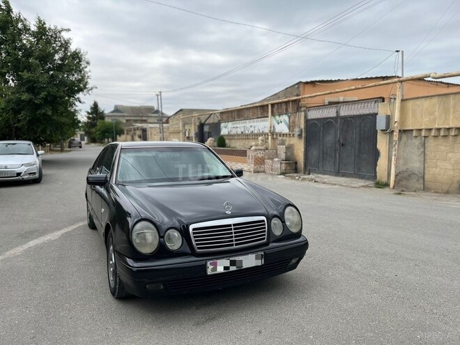 Mercedes E 200 1999, 294,575 km - 2.0 l - Bakı