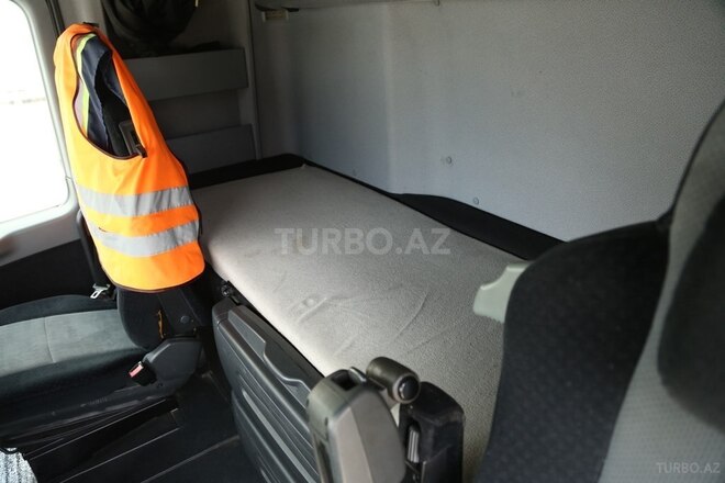 Mercedes Actros 1844 2009, 1,070,000 km - 12.0 l - Bakı