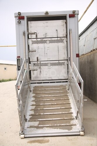Mercedes Actros 1844 2009, 1,070,000 km - 12.0 l - Bakı