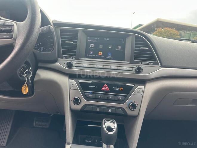 Hyundai Elantra 2017, 106,000 km - 2.0 l - Bakı