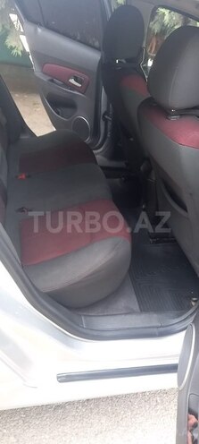 Chevrolet Cruze 2011, 295,360 km - 1.4 l - Qazax