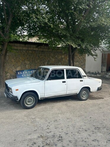 LADA (VAZ) 2107 1985, 80,000 km - 1.6 l - Yevlax