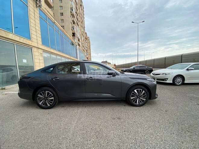 Changan Qiyuan A05 2025, 0 km - 1.5 l - Bakı
