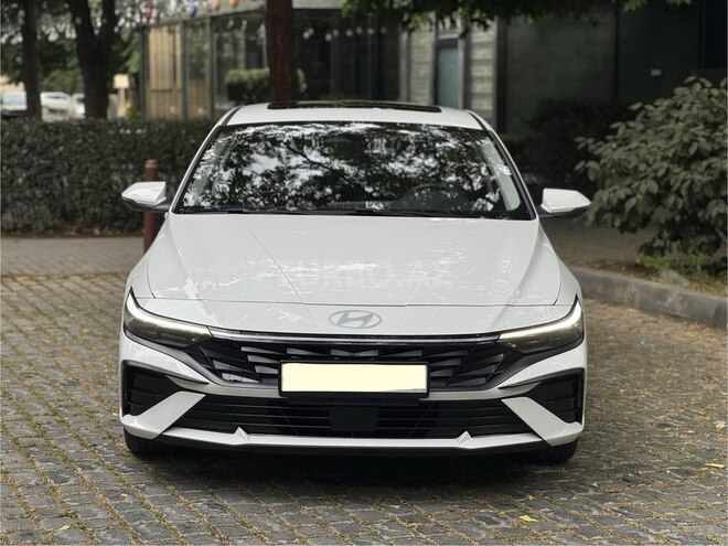 Hyundai Elantra 2024, 31,000 km - 1.5 l - Bakı