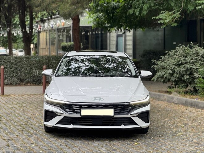 Hyundai Elantra 2024, 31,000 km - 1.5 l - Bakı