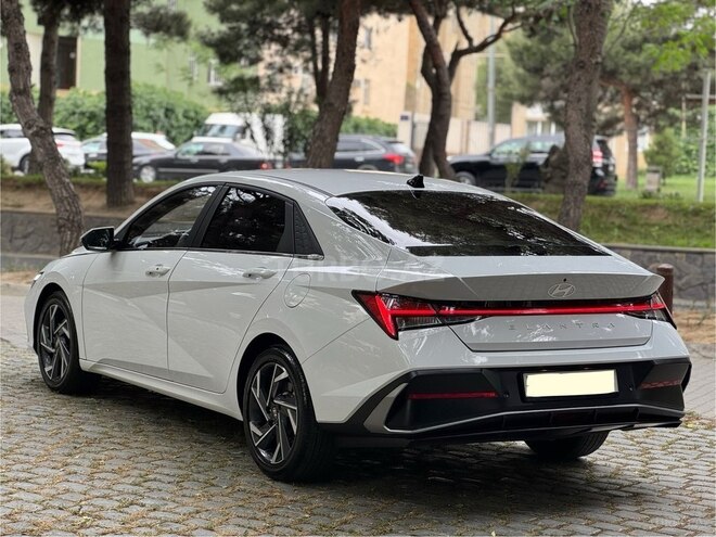 Hyundai Elantra 2024, 31,000 km - 1.5 l - Bakı