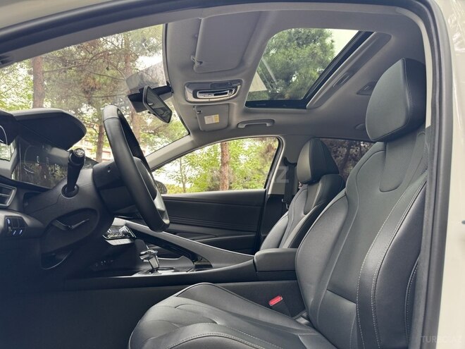 Hyundai Elantra 2024, 31,000 km - 1.5 l - Bakı