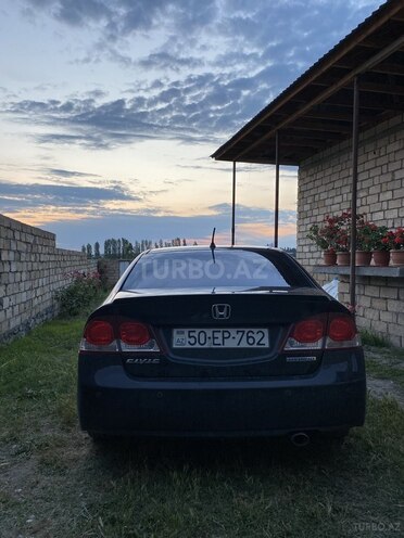 Honda Civic 2008, 247,408 km - 1.3 l - Şəki