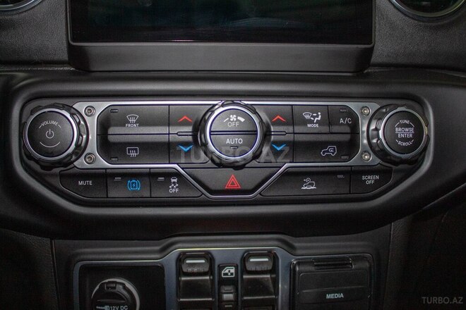 Jeep Wrangler 2023, 20,000 km - 2.0 l - Bakı