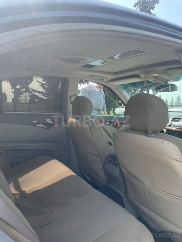 Mercedes E 270 2003, 150,000 km - 2.7 l - Qax
