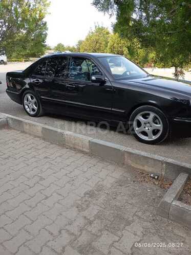 Mercedes E 270 2000, 480,000 km - 2.7 л - Babək