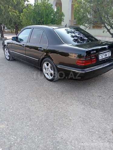 Mercedes E 270 2000, 480,000 km - 2.7 л - Babək