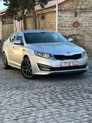 Kia K5-3