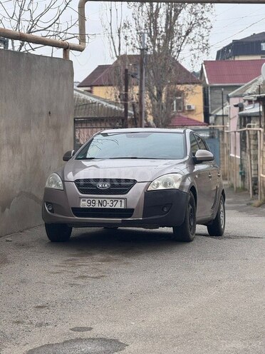 Kia Ceed 2007, 334,000 km - 1.4 l - Bakı