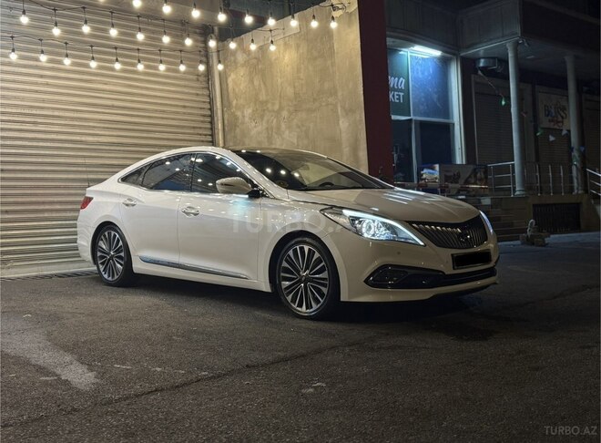 Hyundai Grandeur 2015, 240,000 km - 2.2 l - Bakı