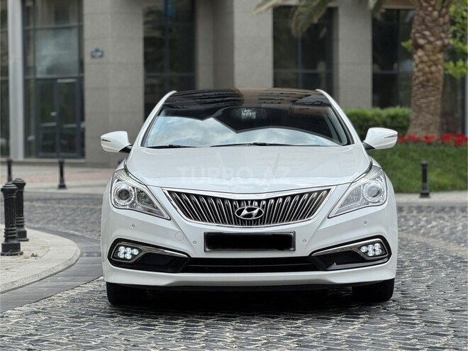 Hyundai Grandeur 2015, 240,000 km - 2.2 l - Bakı