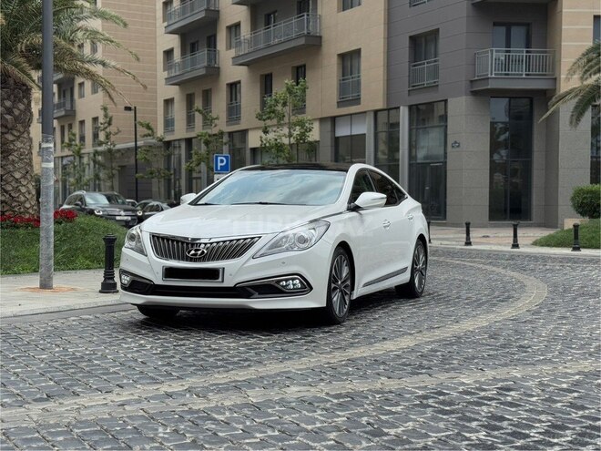 Hyundai Grandeur 2015, 240,000 km - 2.2 l - Bakı