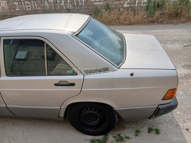 Mercedes 190 1990, 318,000 km - 2.0 l - Bakı