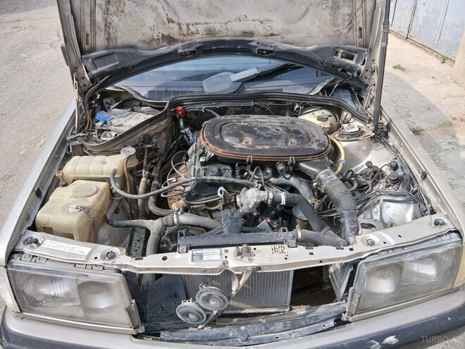 Mercedes 190 1990, 318,000 km - 2.0 l - Bakı