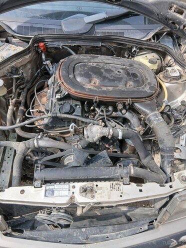 Mercedes 190 1990, 318,000 km - 2.0 l - Bakı