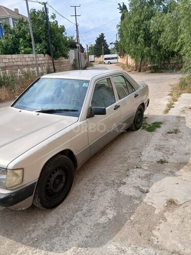 Mercedes 190 1990, 318,000 km - 2.0 l - Bakı