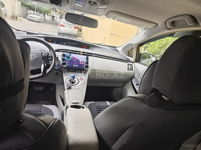 Toyota Prius 2013, 286,463 km - 1.8 л - Bakı