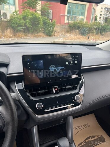 Toyota Corolla Cross 2025, 0 km - 2.0 л - Bakı