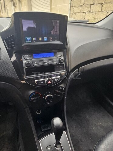 Hyundai Accent 2016, 123,400 km - 1.6 l - Bakı