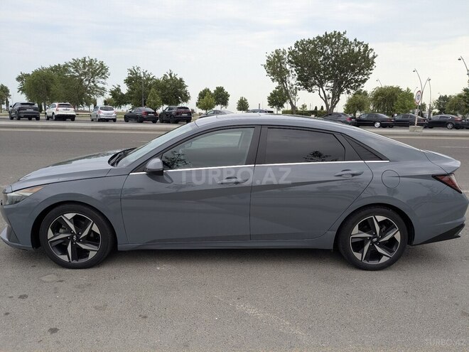 Hyundai Elantra 2021, 122,710 km - 1.6 l - Bakı