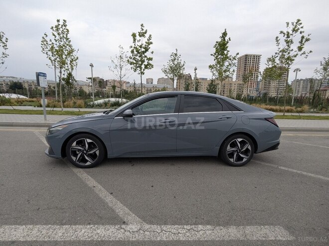 Hyundai Elantra 2021, 122,710 km - 1.6 l - Bakı