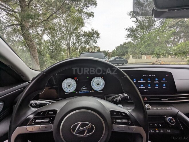 Hyundai Elantra 2021, 122,710 km - 1.6 l - Bakı