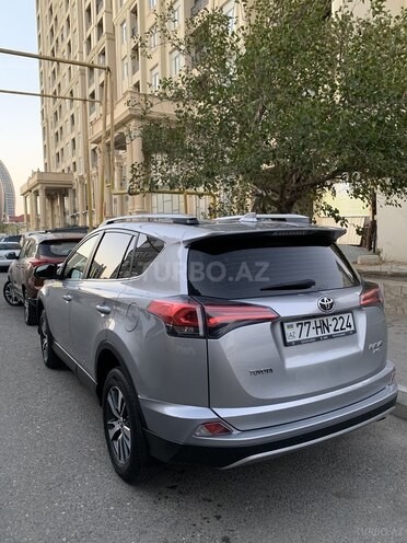 Toyota RAV4 2017, 180,000 km - 2.0 l - Bakı