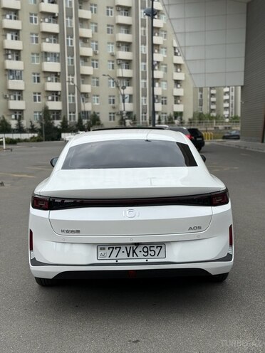 Changan Qiyuan A05 2025, 0 km - 1.5 l - Bakı