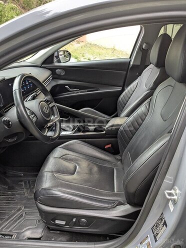 Hyundai Elantra 2021, 122,710 km - 1.6 l - Bakı