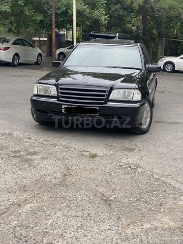 Mercedes C 240 2000, 112,210 km - 2.4 l - Bakı