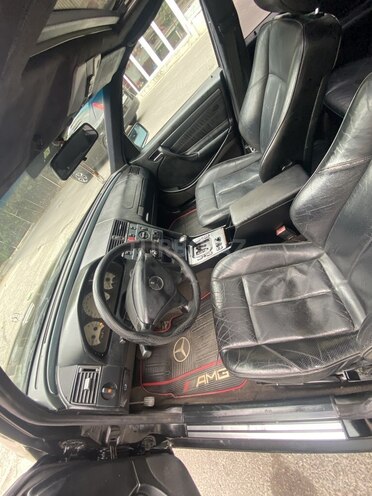 Mercedes C 240 2000, 112,210 km - 2.4 l - Bakı
