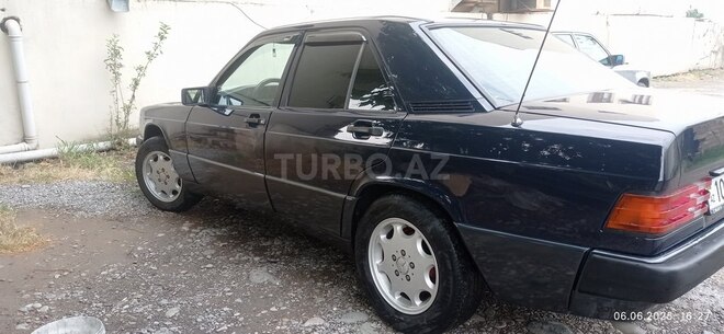Mercedes 190 1990, 321,086 km - 1.8 л - Bərdə