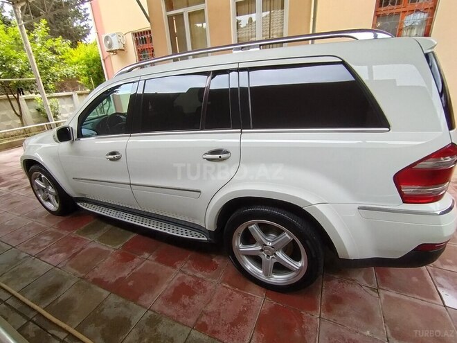 Mercedes GL 550 2008, 174,000 km - 5.5 l - Bakı
