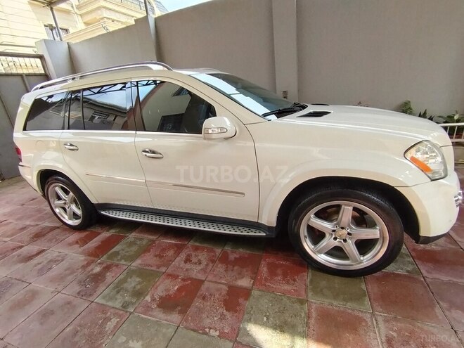 Mercedes GL 550 2008, 174,000 km - 5.5 l - Bakı