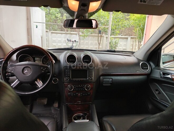 Mercedes GL 550 2008, 174,000 km - 5.5 l - Bakı
