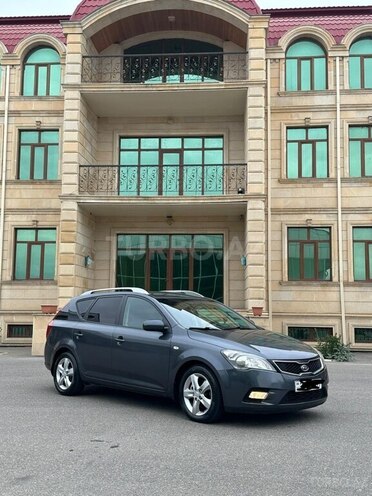 Kia  2011, 246,737 km - 1.6 l - İmişli