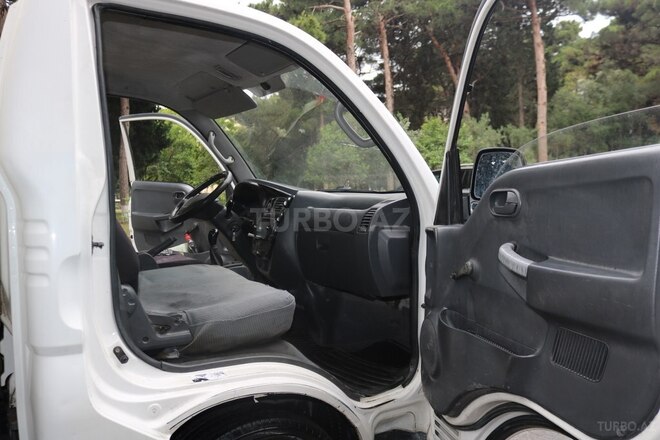 Kia Bongo 2005, 254,627 km - 2.9 l - Sumqayıt