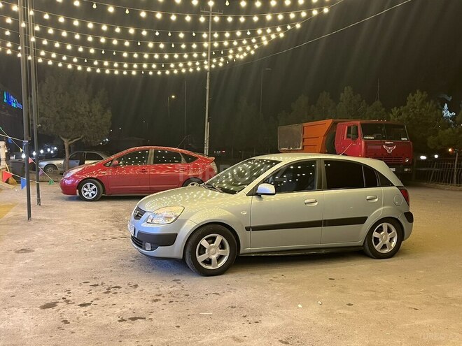 Kia Rio 2007, 215,000 km - 1.5 l - Şirvan