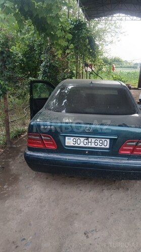 Mercedes E 240 1997, 482,093 km - 2.4 l - Cəlilabad