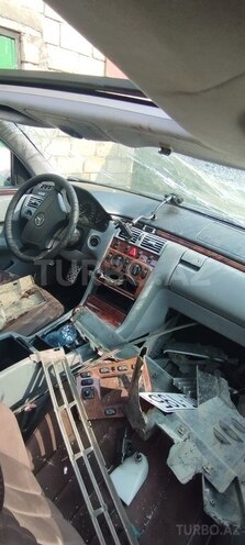 Mercedes E 240 1999, 333,000 km - 2.4 l - Yevlax
