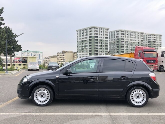 Opel Astra 2004, 430,000 km - 1.4 l - Bakı